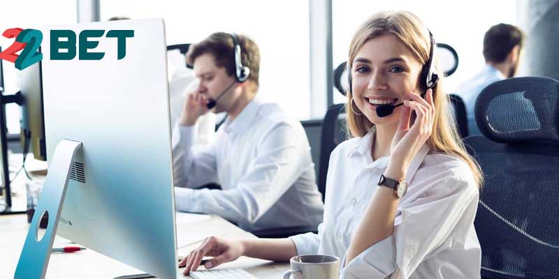 Liên hệ dịch vụ chăm sóc khách hàng thông qua số hotline Liên hệ dịch vụ chăm sóc khách hàng thông qua số hotline